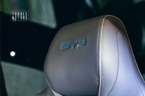 BYD Seal (Elétrico)