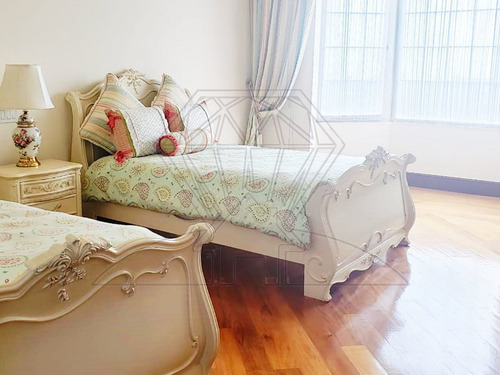 Casa De Lujo En Conjunto A La Venta La Toscana, Bosques De Las Lomas (v)