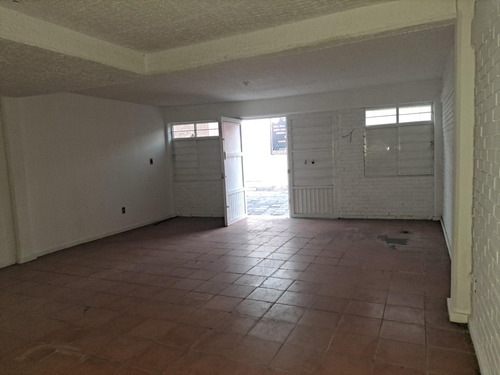 Local En Renta En Barrio De Santiago, San Luis Potosi, S.l.p.