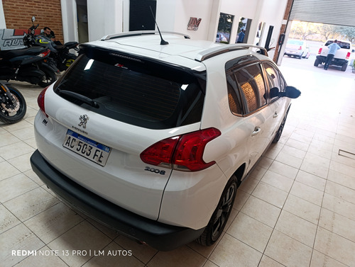 Peugeot 2008 1.6 Allure