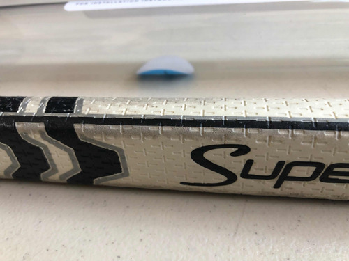 Imagen 7 de 10 de Super Stroke Grip Pistol 1.0 Usado