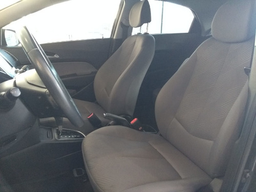 Imagem 6 de 10 de Hyundai Hb20 1.6 Premium 16v Flex 4p Automatico