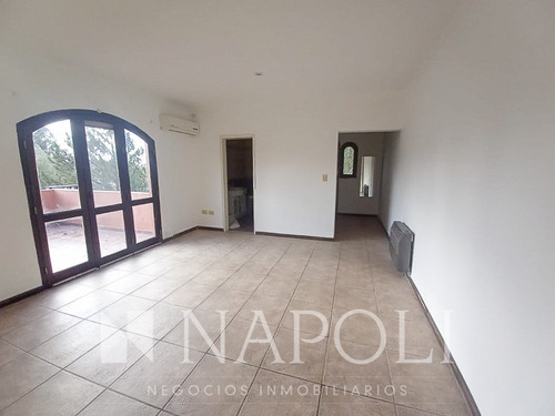 Imagen 11 de 15 de Venta De Casa En Dos Plantas, En Echeverria Del Lago