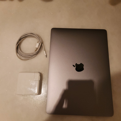 Apple Macbook Pro 13  2018