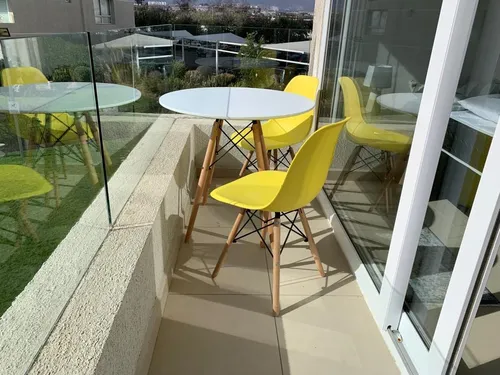 Tu Nuevo Hogar Amplio, Luminoso Y Full Amoblado Junto Al Mar