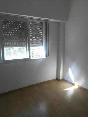 Imagen 11 de 13 de Departamento Tipo Casa De 3 Ambientes En Venta - El Palomar