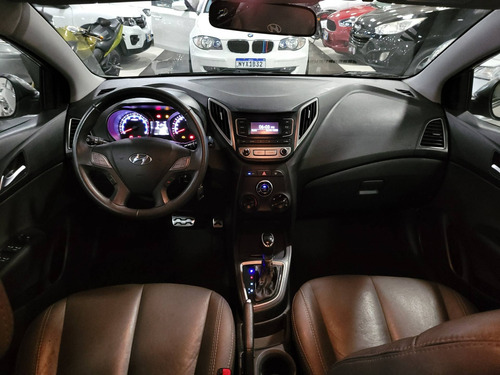 Imagem 14 de 14 de Hyundai Hb20x 1.6 16v Style Flex 4p Automático
