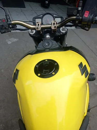 Suzuki Gsr 600