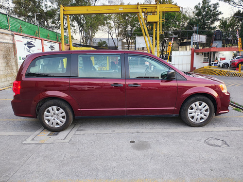 Dodge Grand Caravan 3.7 Se At