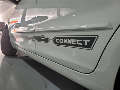 Imagem 3 de 8 de Volkswagen Fox 1.6 Connect