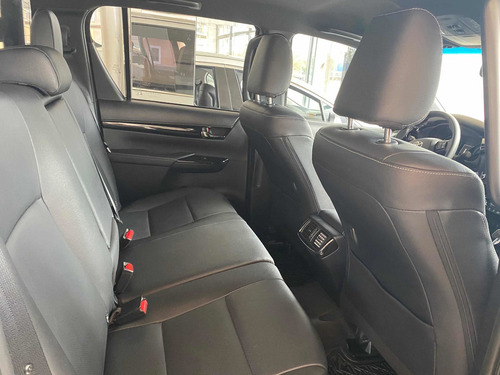 Toyota Hilux 2.8 Cd Srx 177cv 4x2 At 2020