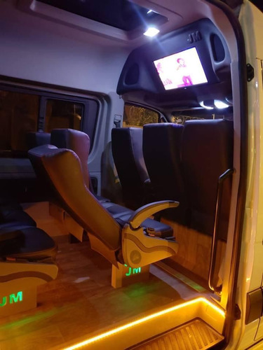 Sprinter Cdi 415 Ano 2017 Curta T.alto Luxo Jm Cod.148