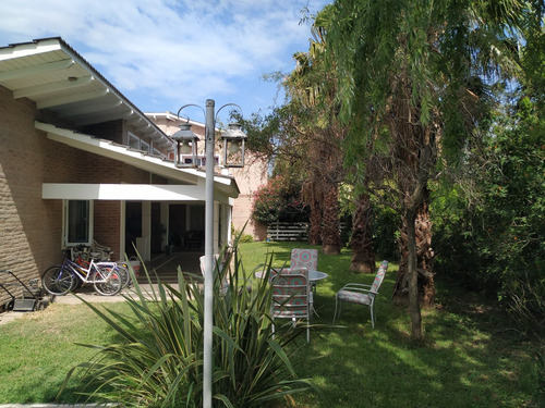 San Isidro Casa 3 Dormitorios Escritorio Piscina Jardín