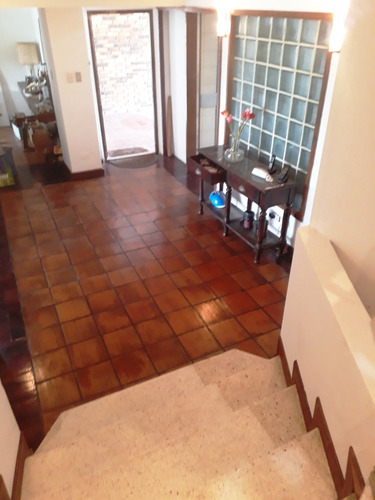 Imagen 5 de 21 de En Venta Quinta En Colinas De La California / Macaracuay / 5 Niveles, 3 Terrazas, 2 Anexos / 04142325123