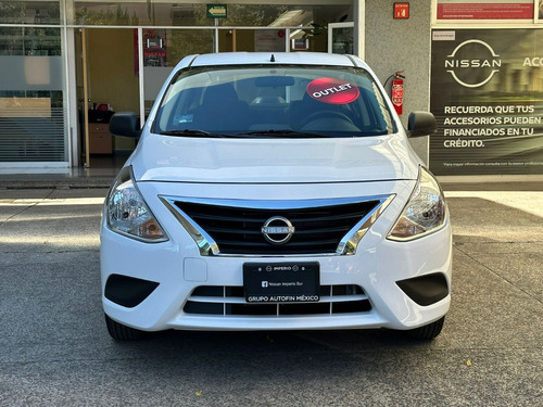 Nissan Versa 1.6 Drive Mt