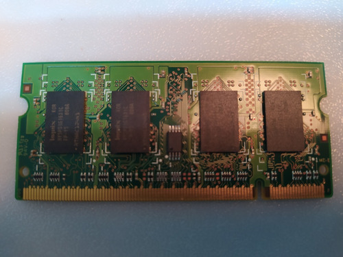 Memoria Ddr2 1gb Hynix Hymp112s64cp6-y5 Ab Pc2-5300s 200pin (Usado)