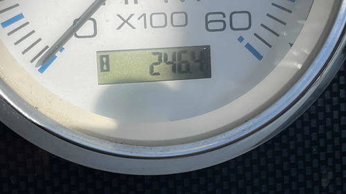 Imagen 6 de 18 de Quest 25-volvo V8-270hp-duoprop-mod 2013-246 Horas