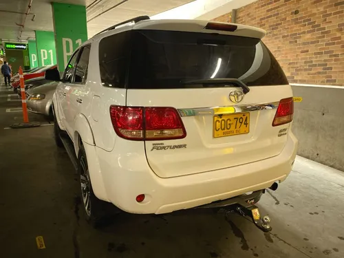 Toyota Fortuner 3.0 Sr5
