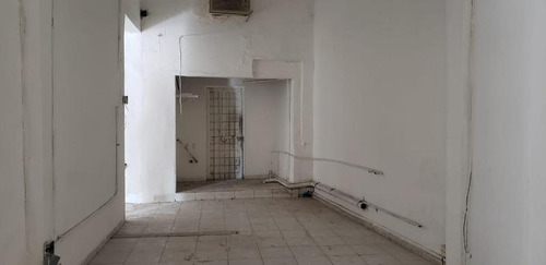 Imagen 4 de 8 de Oficina O Bodega En Renta Centro Monterrey