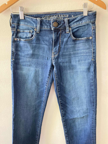 Jeans American Eagle En Azul Gastado Talle 2