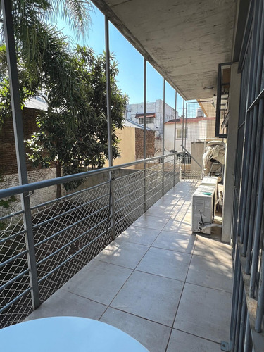 Departamento En Venta, Dos Amplios Ambientes Con Cochera En San Fernando
