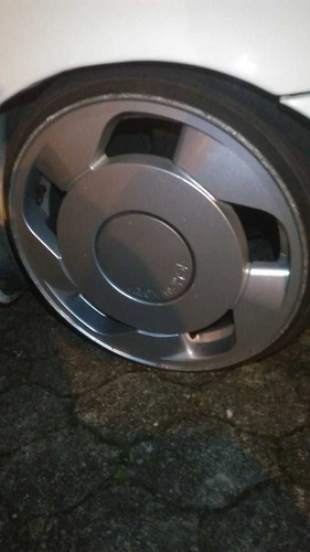 Imagem 1 de 5 de Rodas