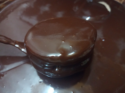 Imagen 7 de 10 de Alfajores Keto. Nuez Almendra Stevia Cacao 90% ,choco Blanco