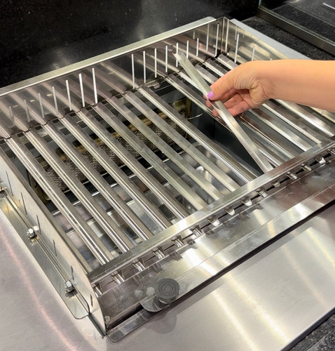 Grill A Gás Inox Grelha Argentina Parrilla + Uruguaia