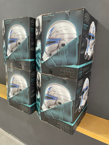 Captain Rex Premium Electronic Helmet Black Series Star Wars (Usado)