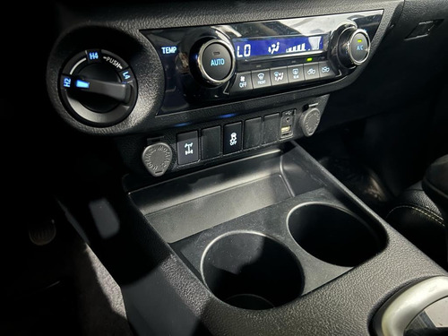 Toyota Hilux 2.7 SRV 4X4 CD 16V FLEX 4P AUTOMÁTICO