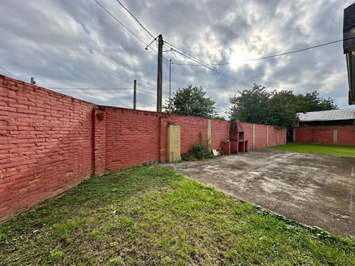 Venta Casa 3 Dormitorios En Esquina, Lomas De Tafi