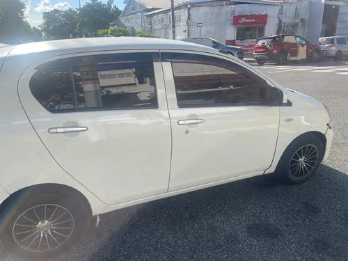 Daihatsu Mira 2016 Precio: 360,000 Contacto: 829-945-8161 U