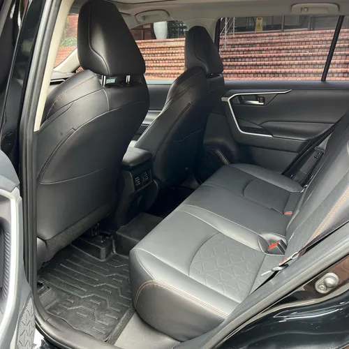 Toyota RAV4 2.5L X-Road 4X4
