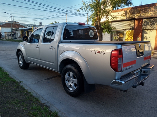 Nissan Frontier 2010 2.5 Le Cab Doble At 4x4