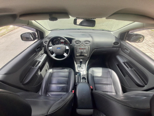 Ford Focus II 2.0 16V/SE/SE Plus Flex 5p Aut.