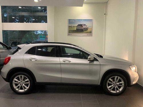 Imagem 5 de 14 de Mercedes-benz Gla 200 1.6 Cgi Style 16v Turbo 4p 2016