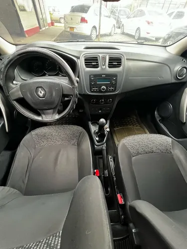 Renault Sandero AUTHENTIQUE / LIFE MT 1600CC 8V AA 2AB ABS