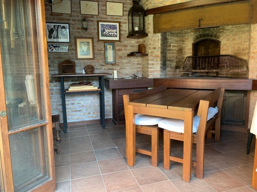 Imagen 18 de 19 de Alquiler Casa Carrasco Sur 5 Dorm Barbacoa Parrillero Piscina 2 Garages