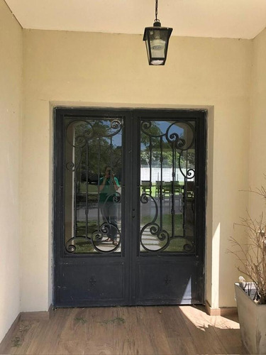 Casa En Venta, 3 Dormitorios. Amplios Ambientes. Perimetral. Barrio Cerrado San Matias, Escobar