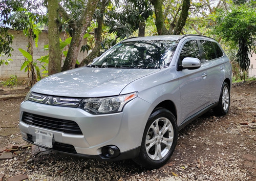 Mitsubishi Outlander 2.4 Limited L4/ At