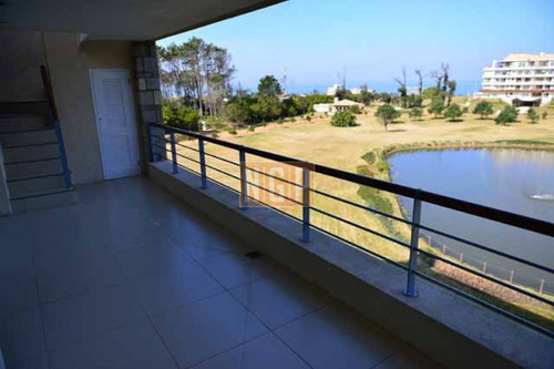 Duplex, Tiene Abajo 2 Dormitoiros Con 2 Baños, Arriba 1 Dormitorio Cn 1 Baño Y Otro Living - Ref: 5308