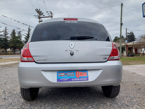 Renault Clio 2013 1.2 Mío Expression Pack I