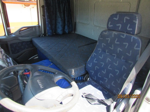 Iveco Stralis 460 6x2 - Automático - Carreta Graneleira