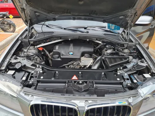 BMW X3 XDrive20i 2.0cc TP AA 4X2