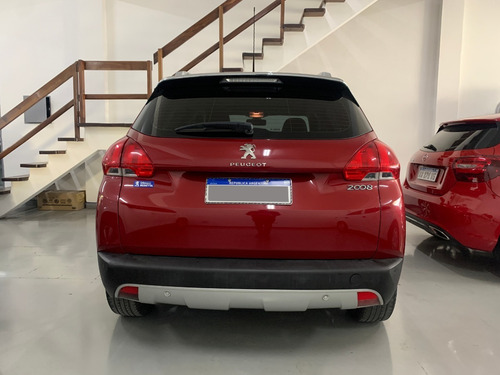 Imagen 4 de 16 de Peugeot 2008 Feline 1.6