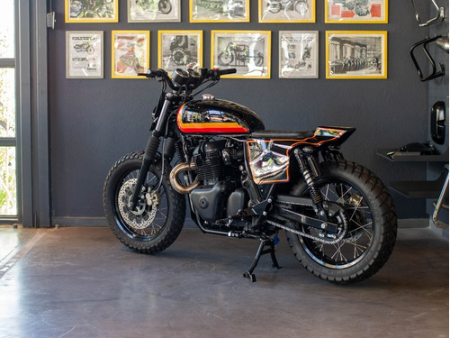 Imagen 24 de 25 de Royal Enfield Interceptor Flat Track Customizada
