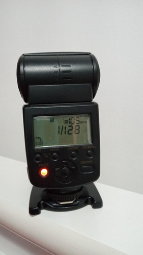 Flash Speedlite Yongnuo Yn-568ex Para Nikon Muito Novo (Usado)