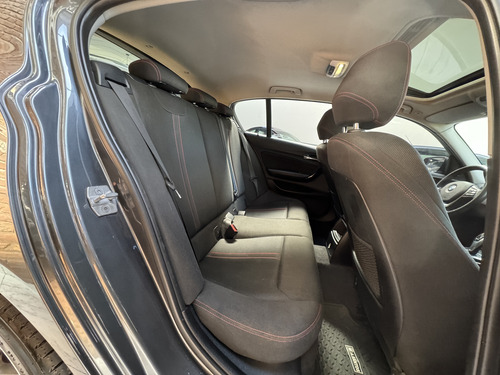 BMW Serie 1 1.6 120i Sport Line At 177cv
