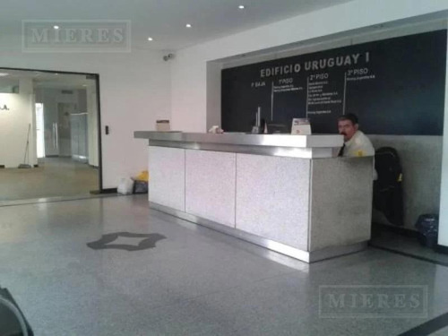 Oficinas En Alquiler En Edificio Uruguay 1 - Calle Uruguay Y Acceso Tigre, San Isidro
