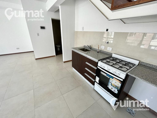 Imagen 2 de 9 de Departamento Tipo Duplex 2 Ambientes - Villa Urquiza